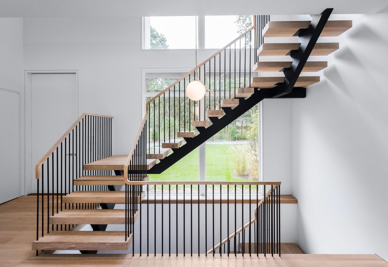 Modern Stairs And Railing 